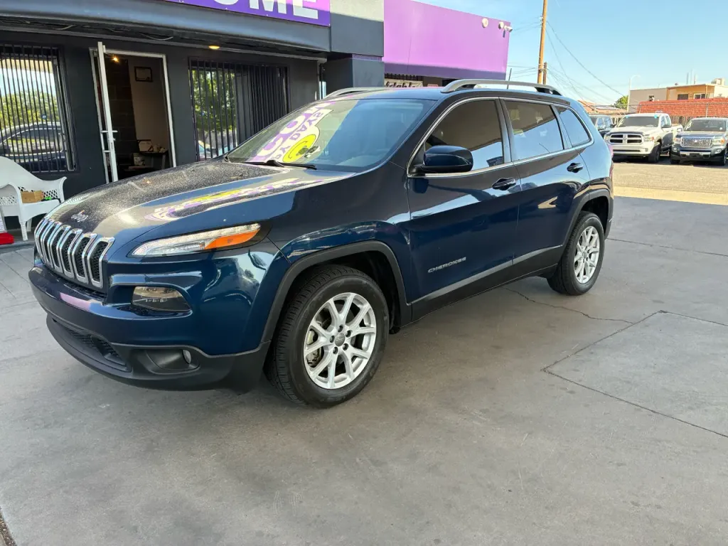 2018 JEEP Cherokee